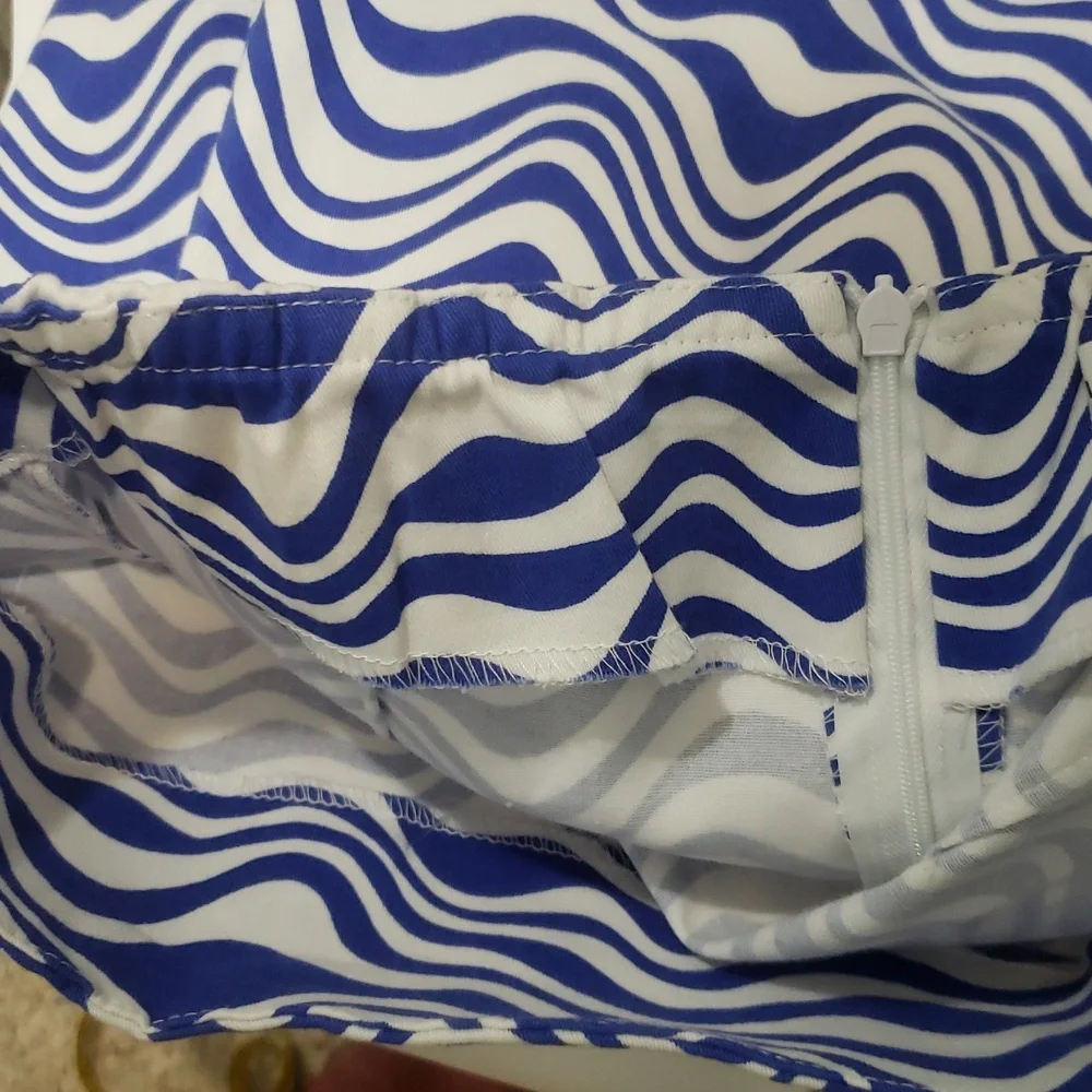 Love On a Hanger Blue and White Wave Pattern Skirt, Juniors 7